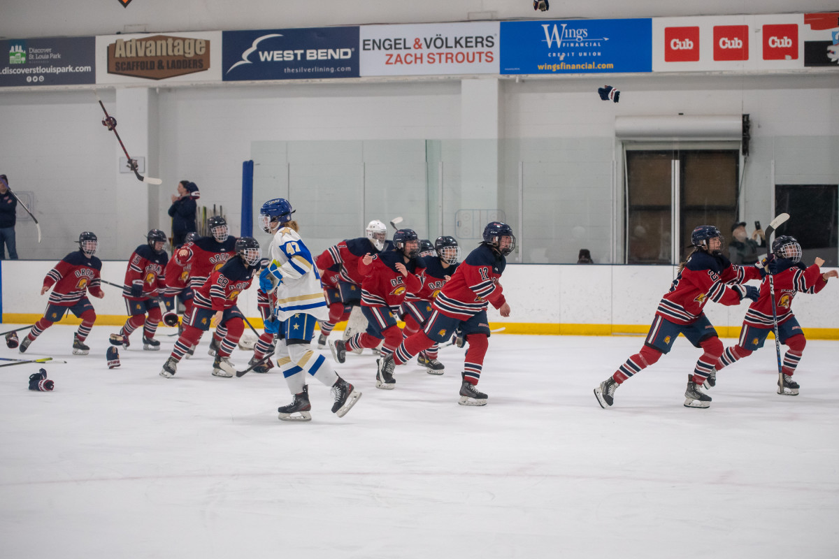 Orono girls vs Holy Angels Feb17-23 Earl Ebensteiner47